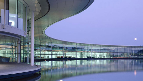 7 mclaren technology centre woking england